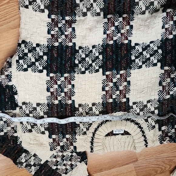 Brand new ski sweater - Picture 3 of 4